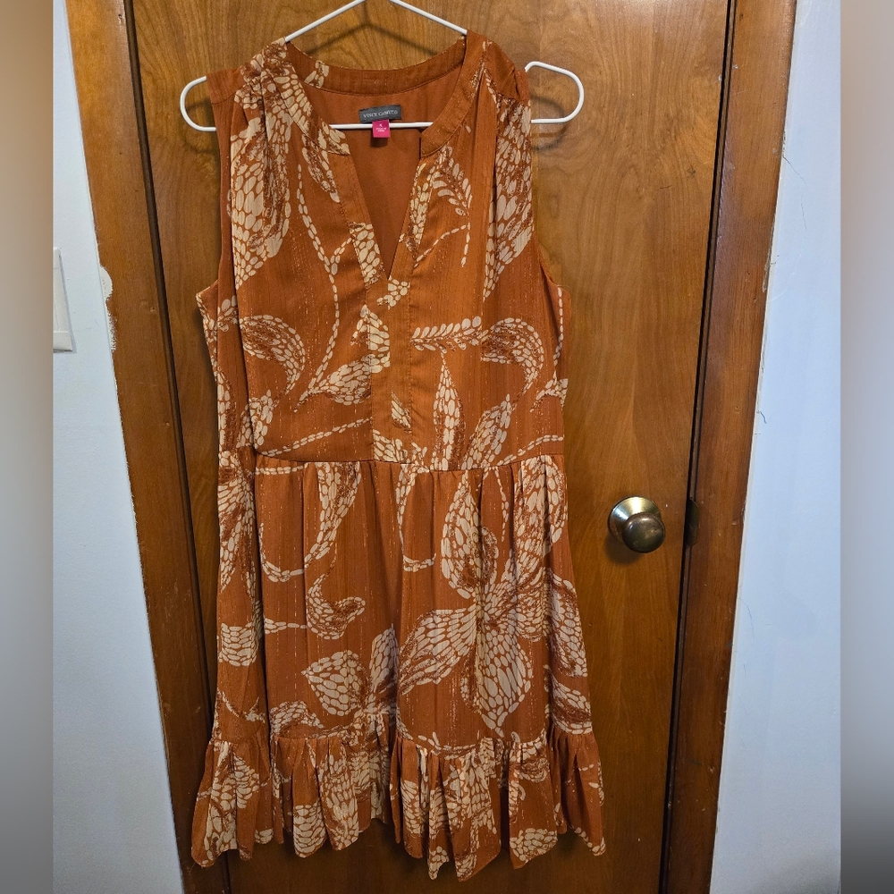 Vince Camuto Printed Tiered Babydoll Dress Small